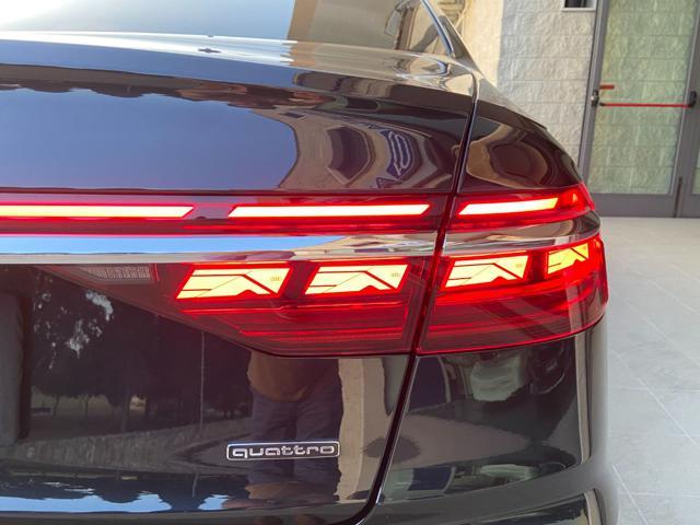 AUDI A8 50 TDI 3.0 quattro tiptronic S line.