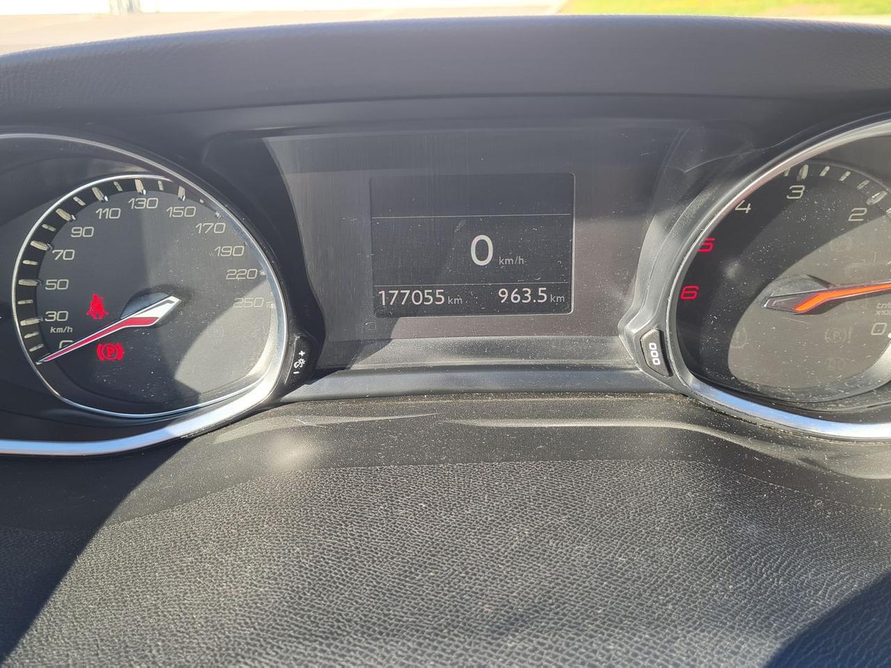 Peugeot 308 2.0 Blue HDI 150 Allure #7457