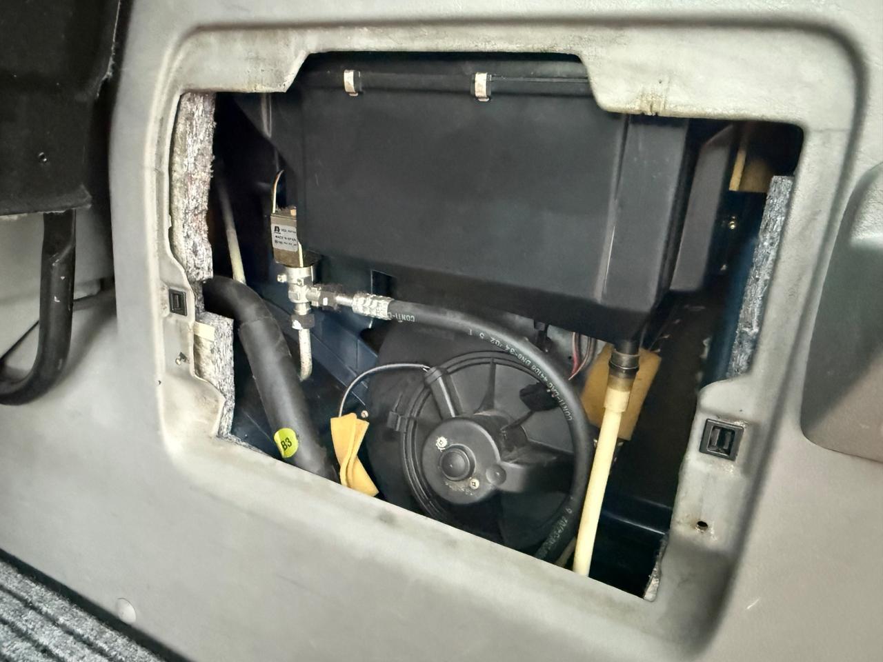 Volkswagen Caravelle/Multivan Caravelle 2.5 TDI/102CV Comfortline