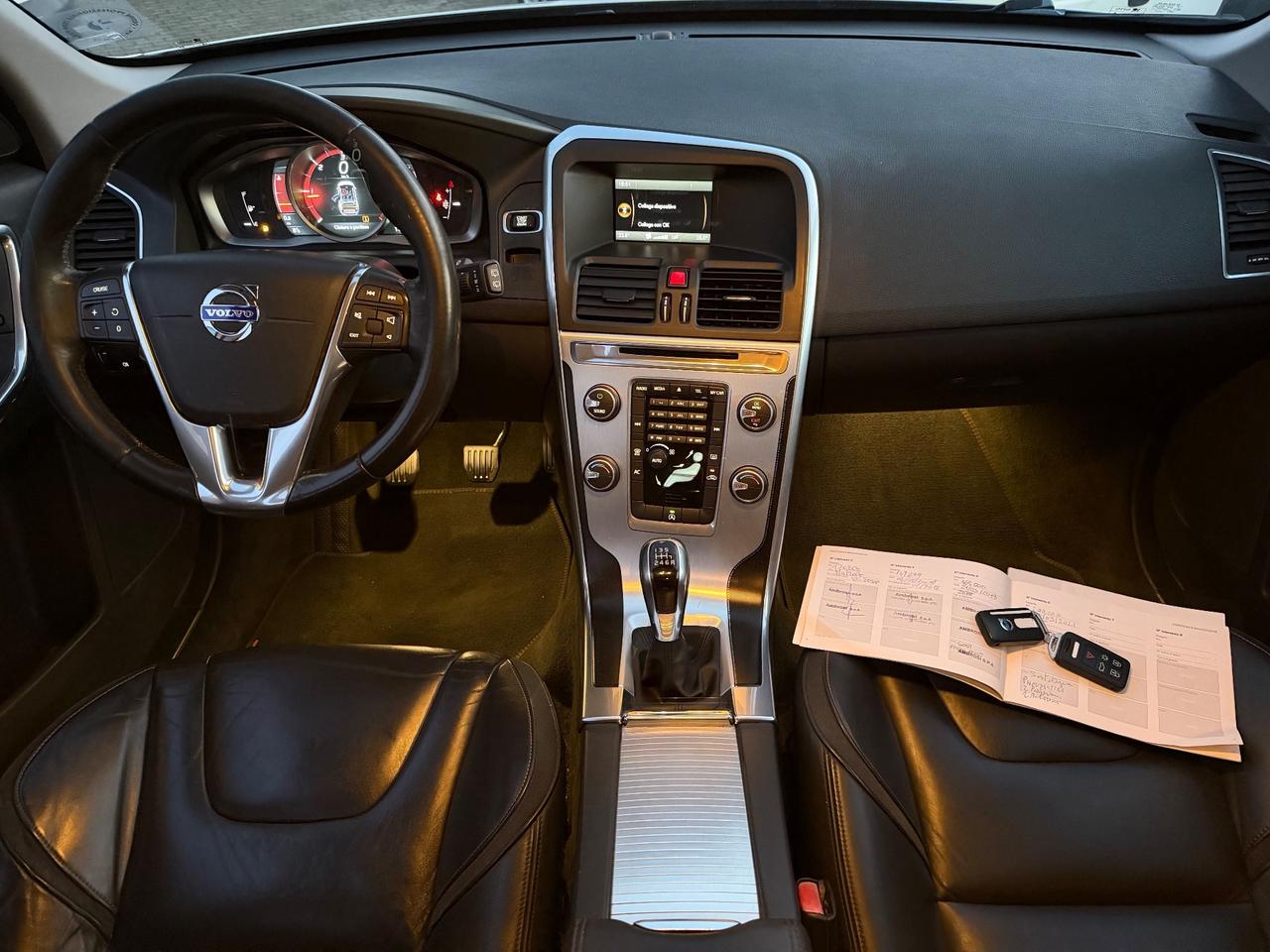 Volvo XC60 2.0 D3 150CV OCEAN RACE EURO6