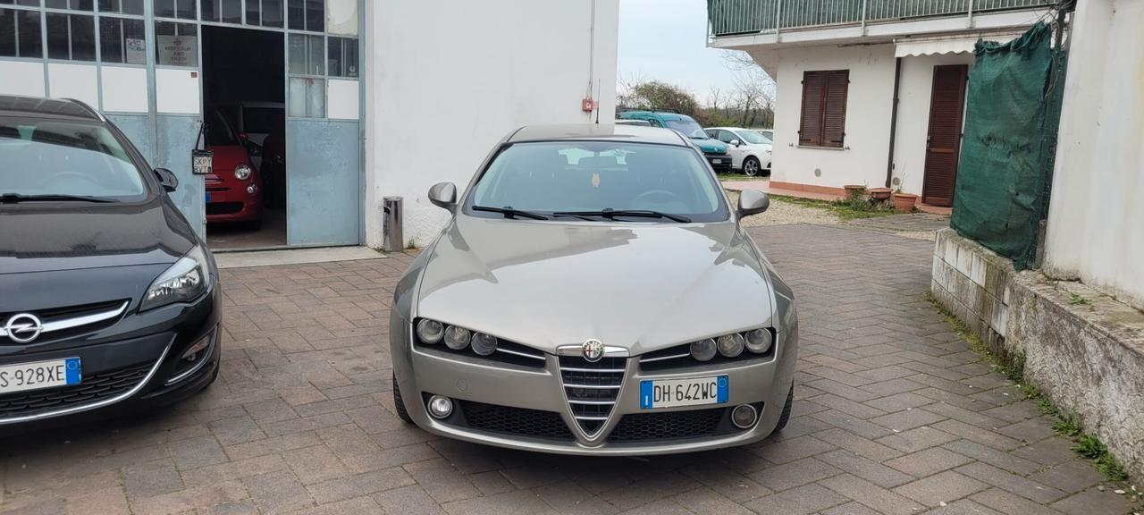 Alfa Romeo 159 1.9 JTDm Sportwagon