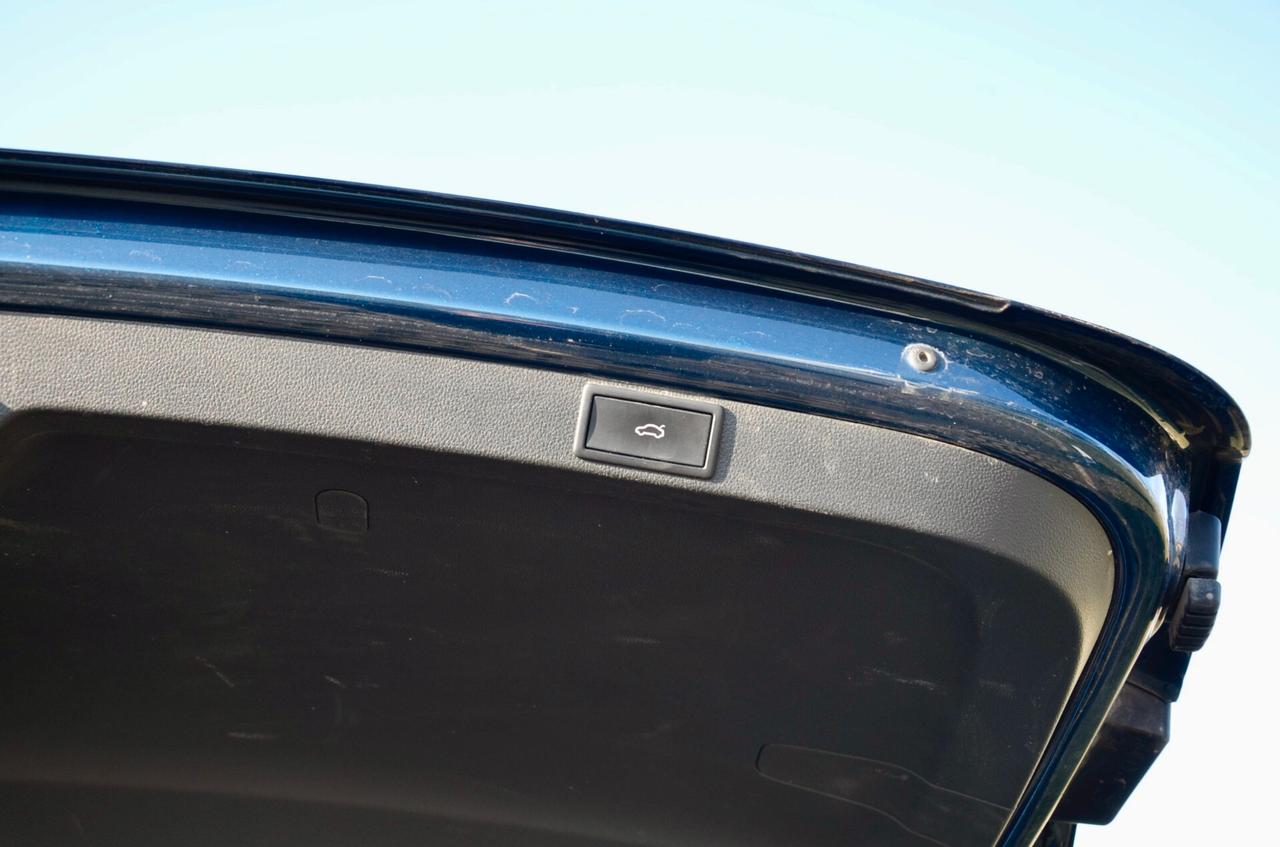 SKODA OCTAVIA WAGON 2.0 TDI EVO SCOUT 4x4 200cv DSG, UFF ITALIANA, EURO 6D, SERVICE SKODA, FULL OPTIONAL, TETTO, GANCIO TRAINO, HIGH BEAM, PERMUTE