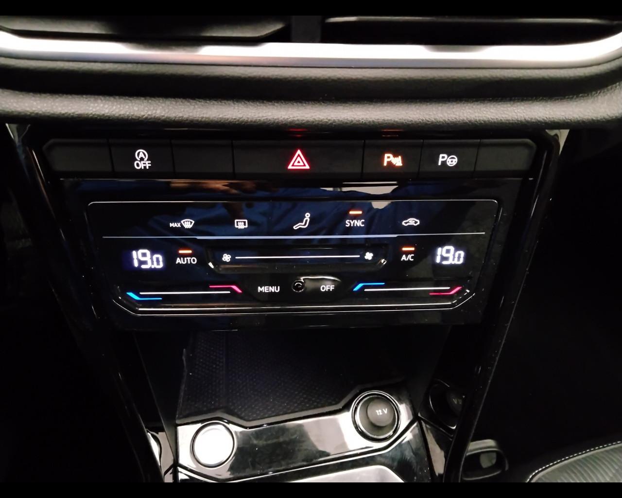 VOLKSWAGEN T-Roc I 2022 - T-Roc 2.0 tdi R-Line 115cv