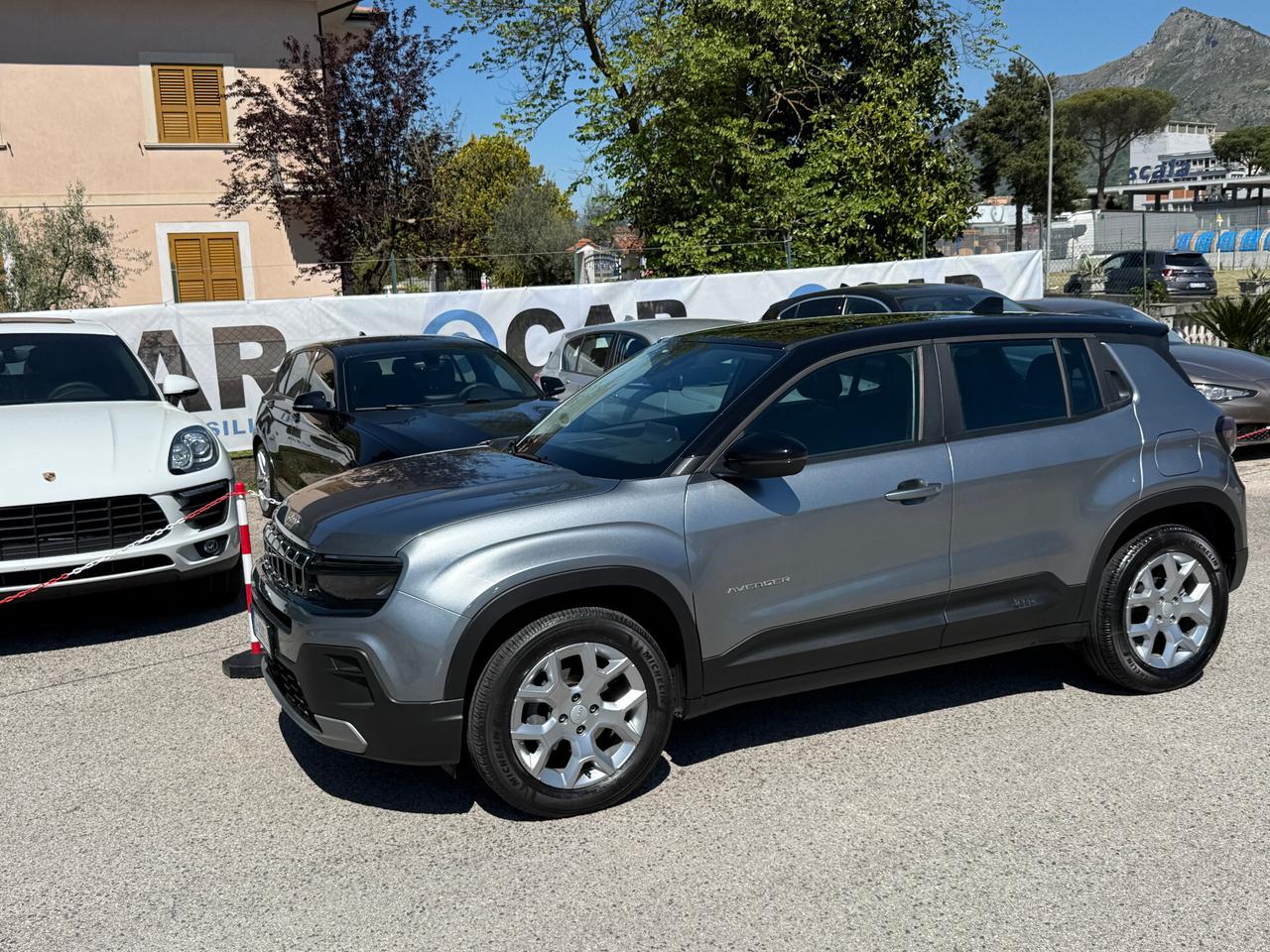 Jeep Avenger 1.2 Turbo 100 CV Longitude PARI AL NUOVO