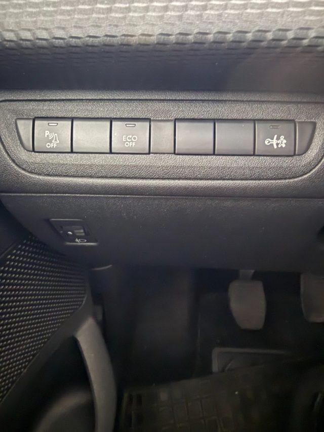 PEUGEOT 2008 1° serie 1.6 e-HDi 115 CV Stop&Start Féline