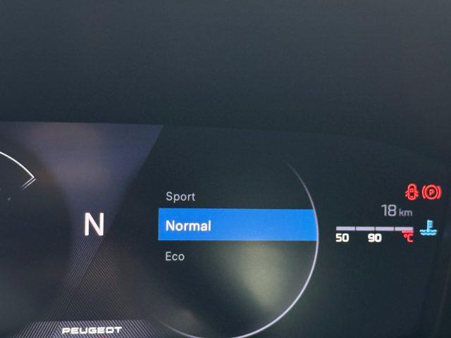 PEUGEOT 2008 Hybrid 136 e-DCS6 Allure tua da ?299,00 mensili