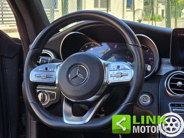 MERCEDES-BENZ C 220 d FULL 4Matic Coupé Premium Plus AMG Night 194 CV