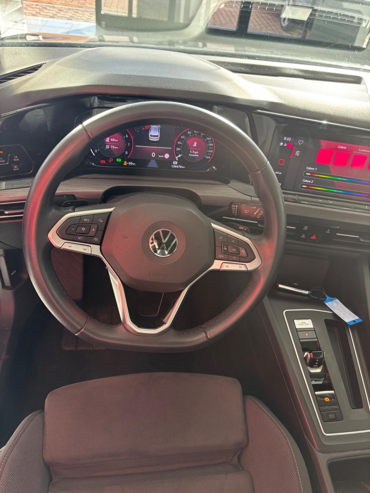Volkswagen Golf 1.5 TGI DSG Style