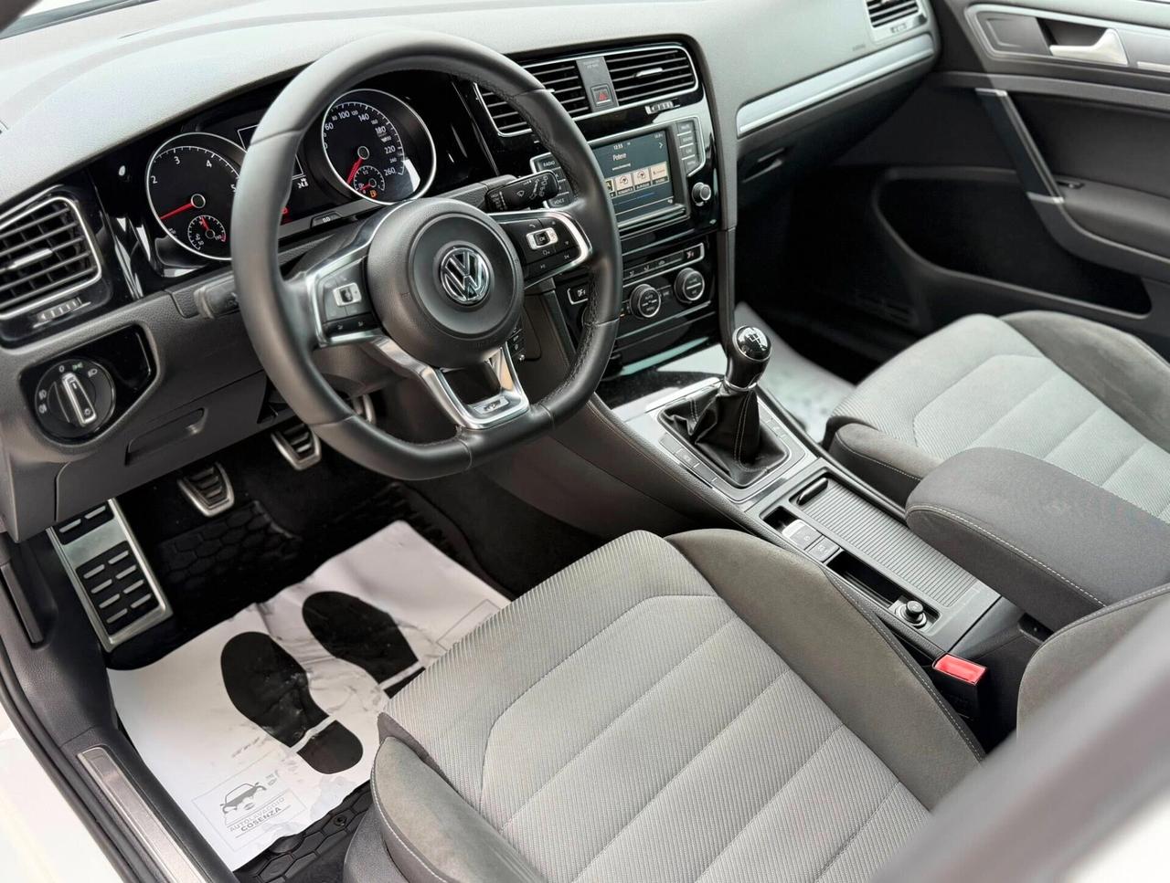 Volkswagen Golf 7 Rline