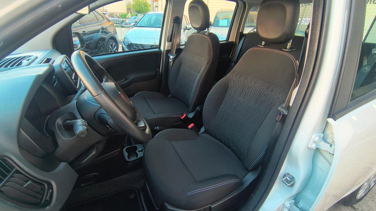 Fiat Panda 1.0 FireFly S&S Hybrid Pandina