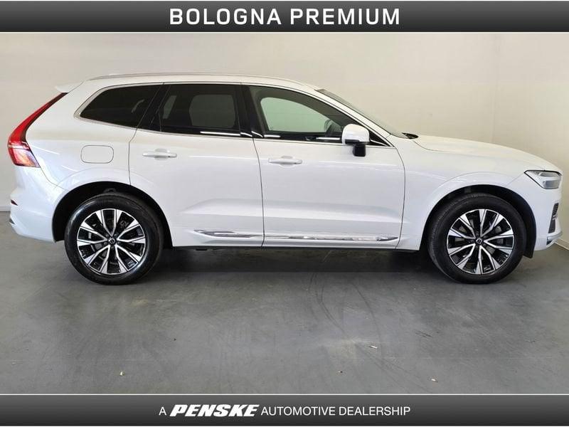 Volvo XC60 XC60 B4 (d) automatico Plus Bright