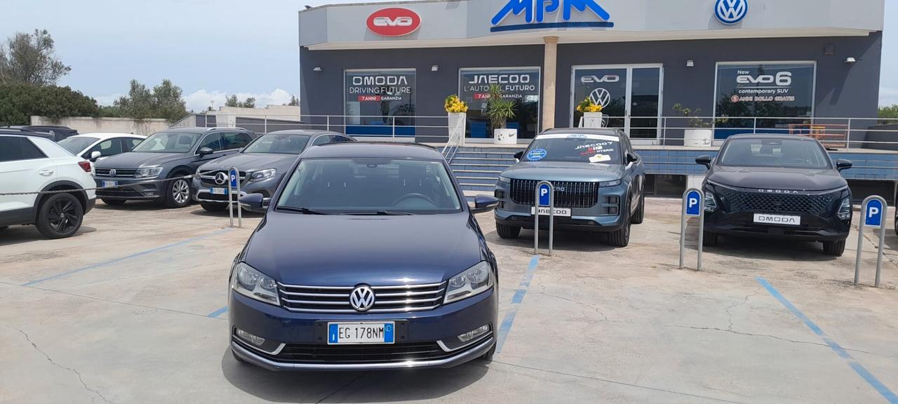 VOLKSWAGEN PASSAT 1.6 105 CV