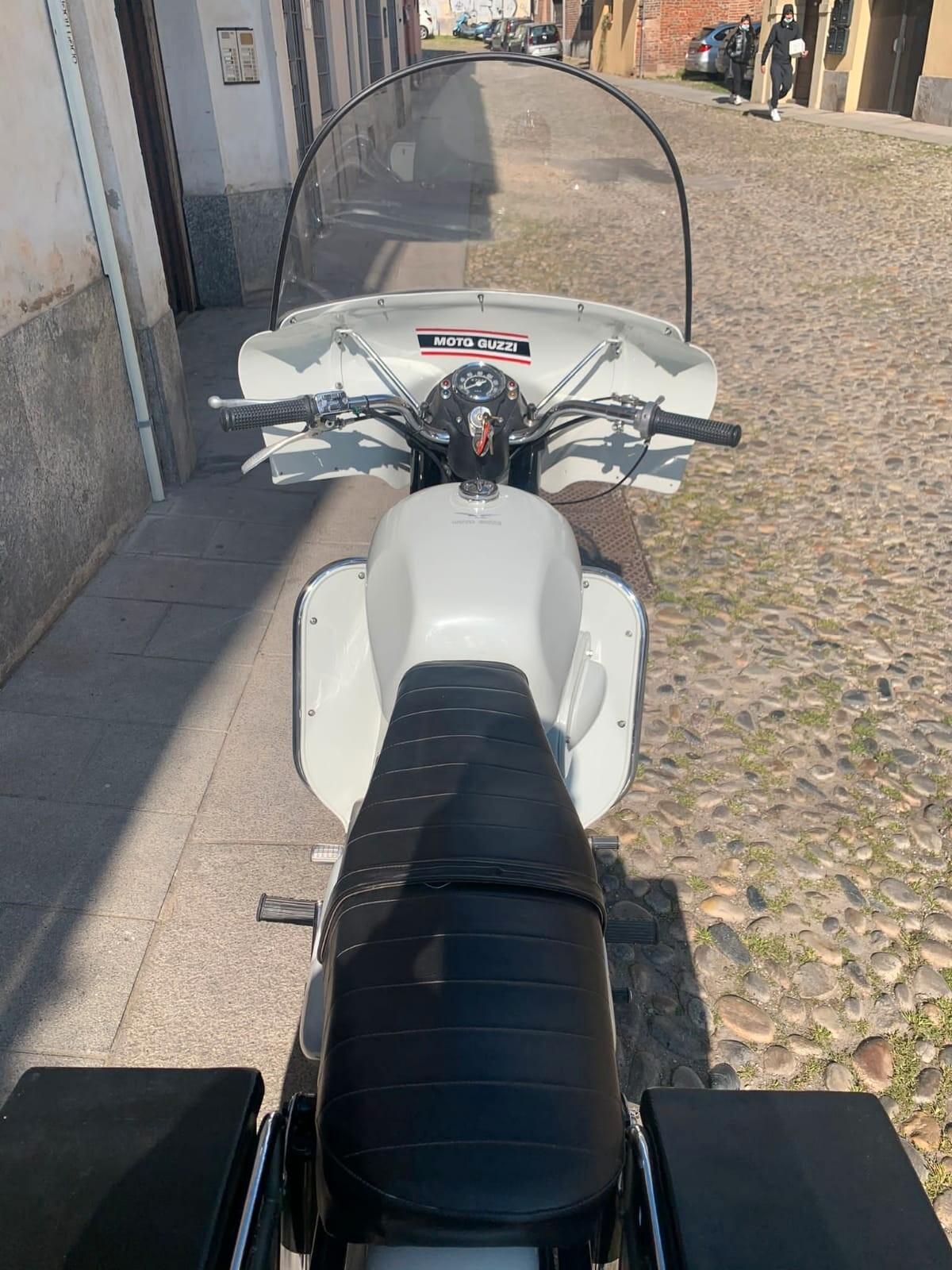 Moto Guzzi Falcone Nuovo Civile