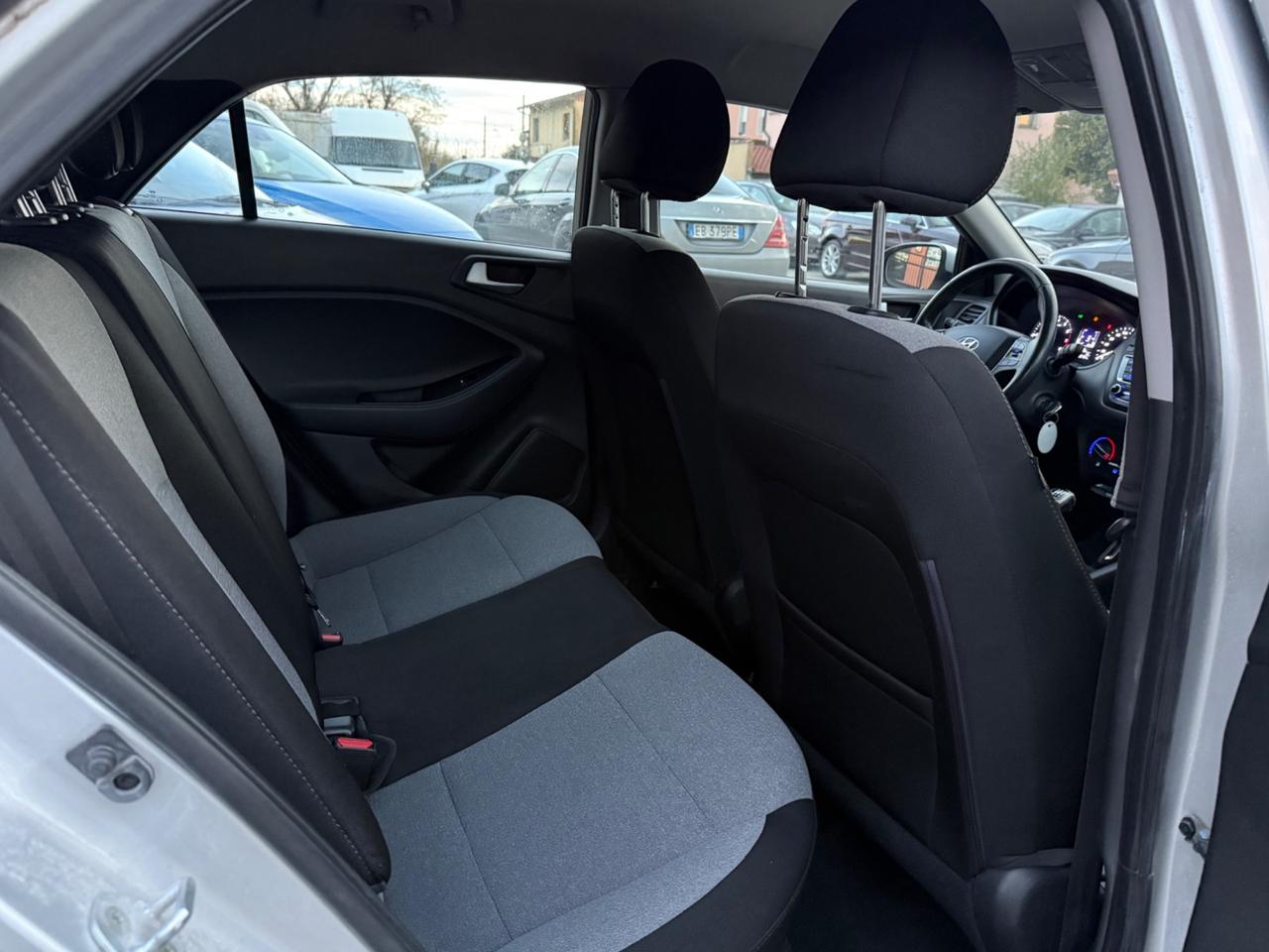 Hyundai i20 1.2 84CV 5P Neopatentati Comfort 2016 EURO6