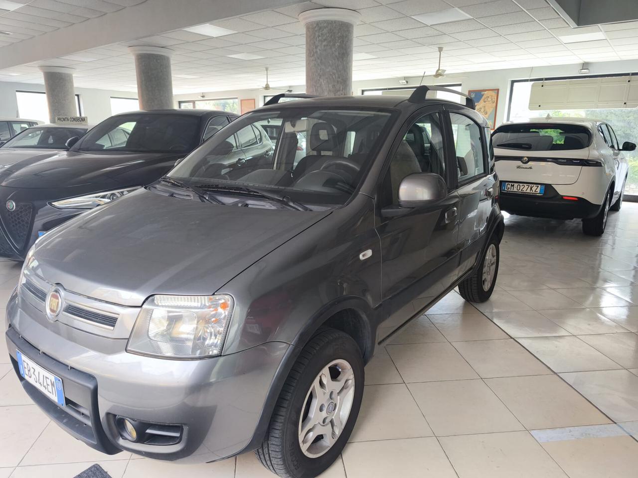 Fiat Panda 1.3 MJT 16V DPF 4x4 Climbing
