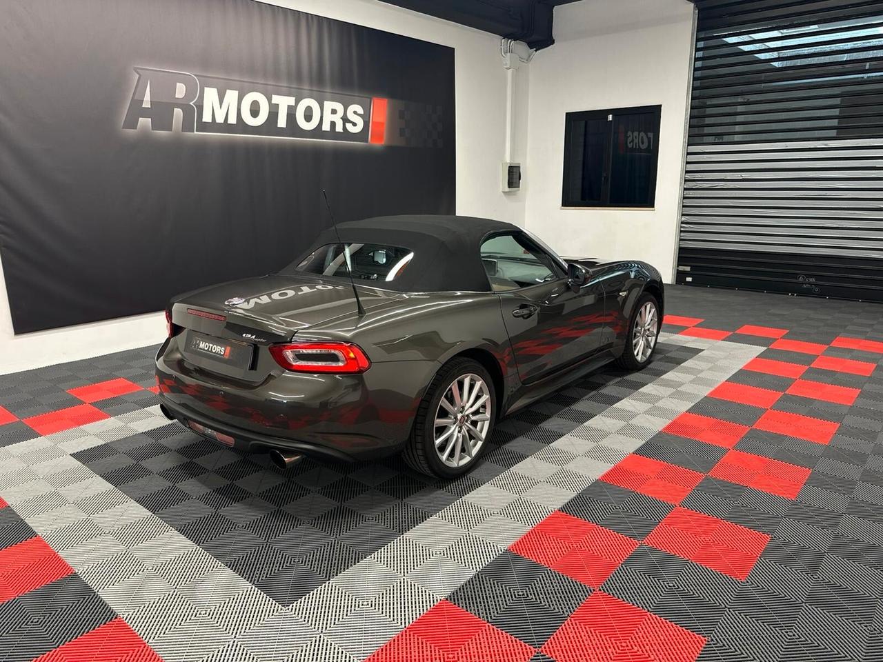 Fiat 124 Spider 1.4 MultiAir