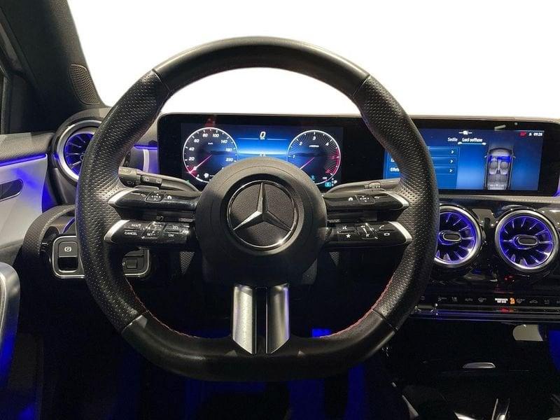 Mercedes-Benz Classe A A 180 d AMG Line Premium auto