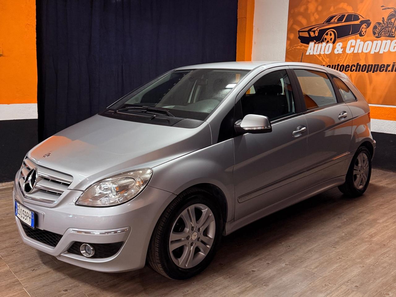 FANTASTICA MERCEDES CLASSE B UNICO PROPRIETARIO CON 86.735 KM