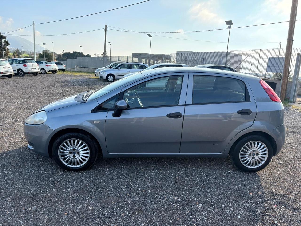 Fiat Grande Punto 1.3 MJT 75 CV 5 porte Active