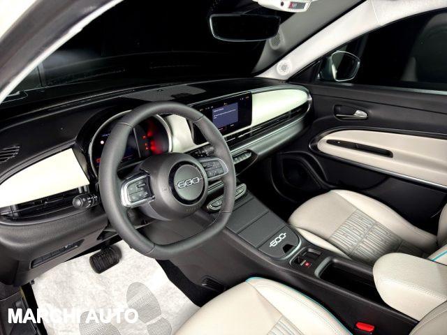FIAT 600 Hybrid 110 CV DCT MHEV La Prima