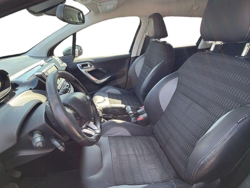 Peugeot 2008 2008 1.6 bluehdi Black Matt s&s 100cv