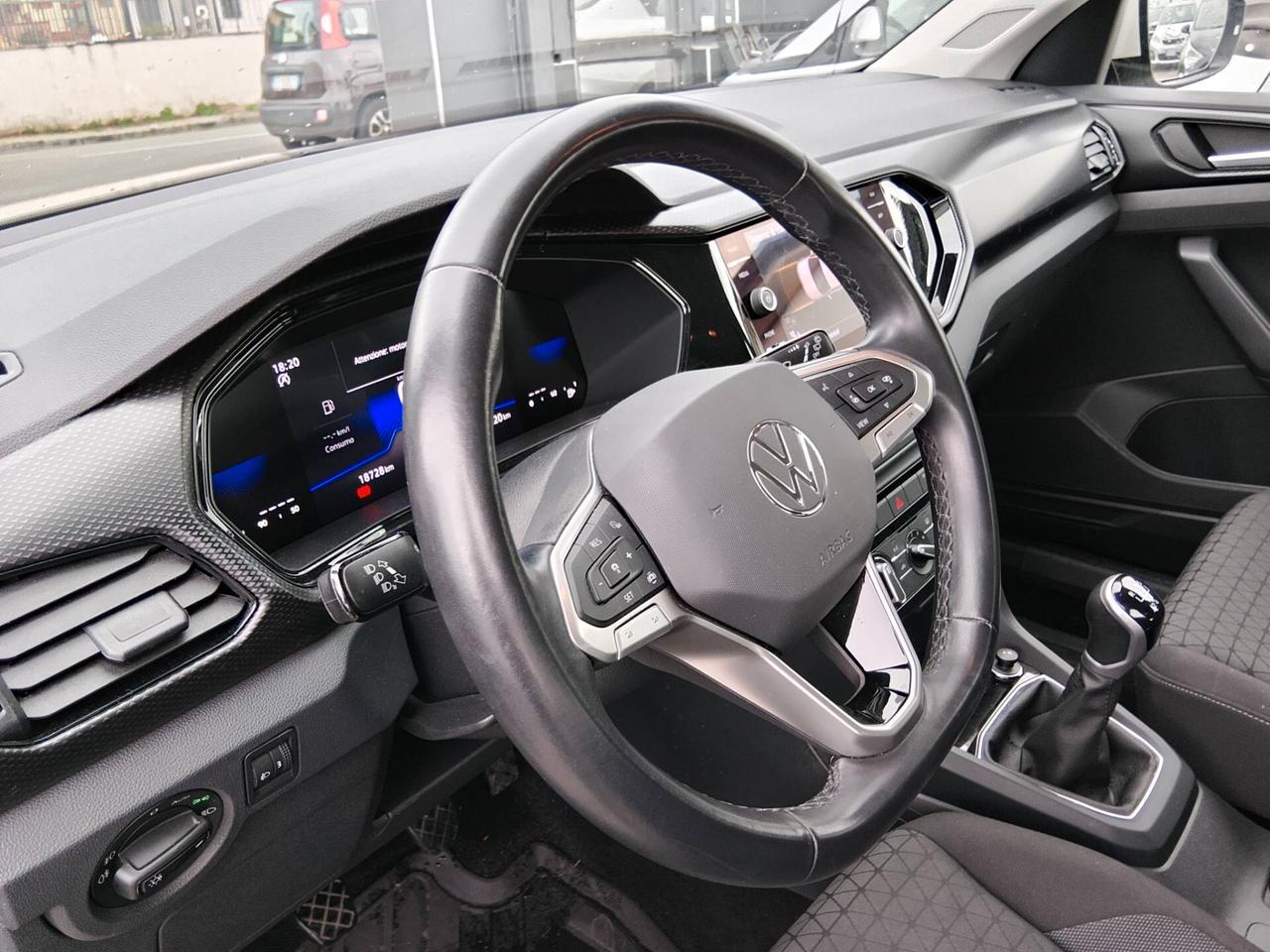 Volkswagen T-Cross 18 MILA KM!