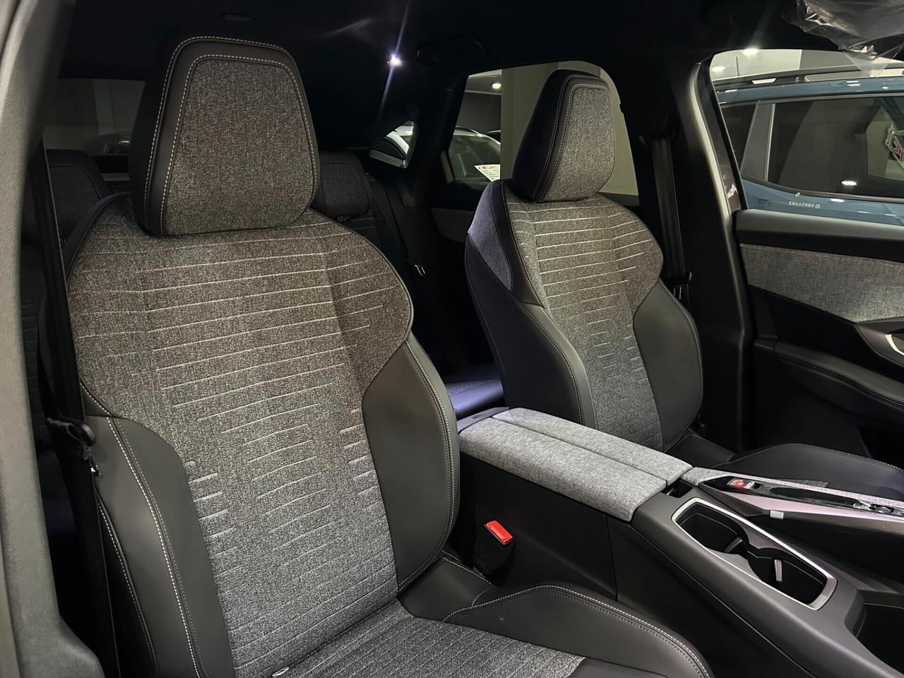 Peugeot 3008 1.2 hybrid 145cv e-dcs6 Automatica Allure ITALIANA