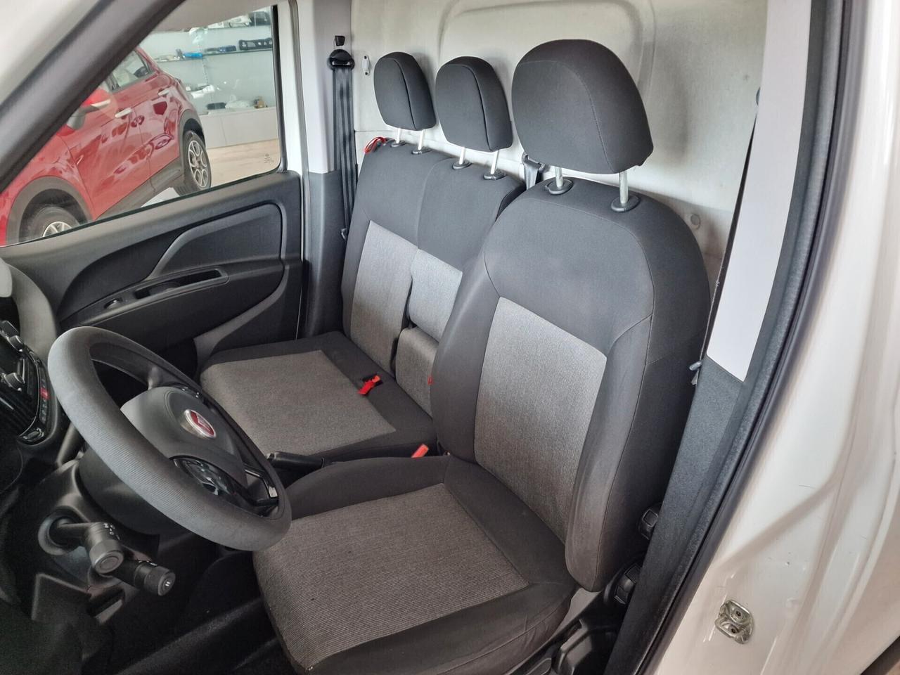 Fiat Doblo 1600 Mjet 3 Posti