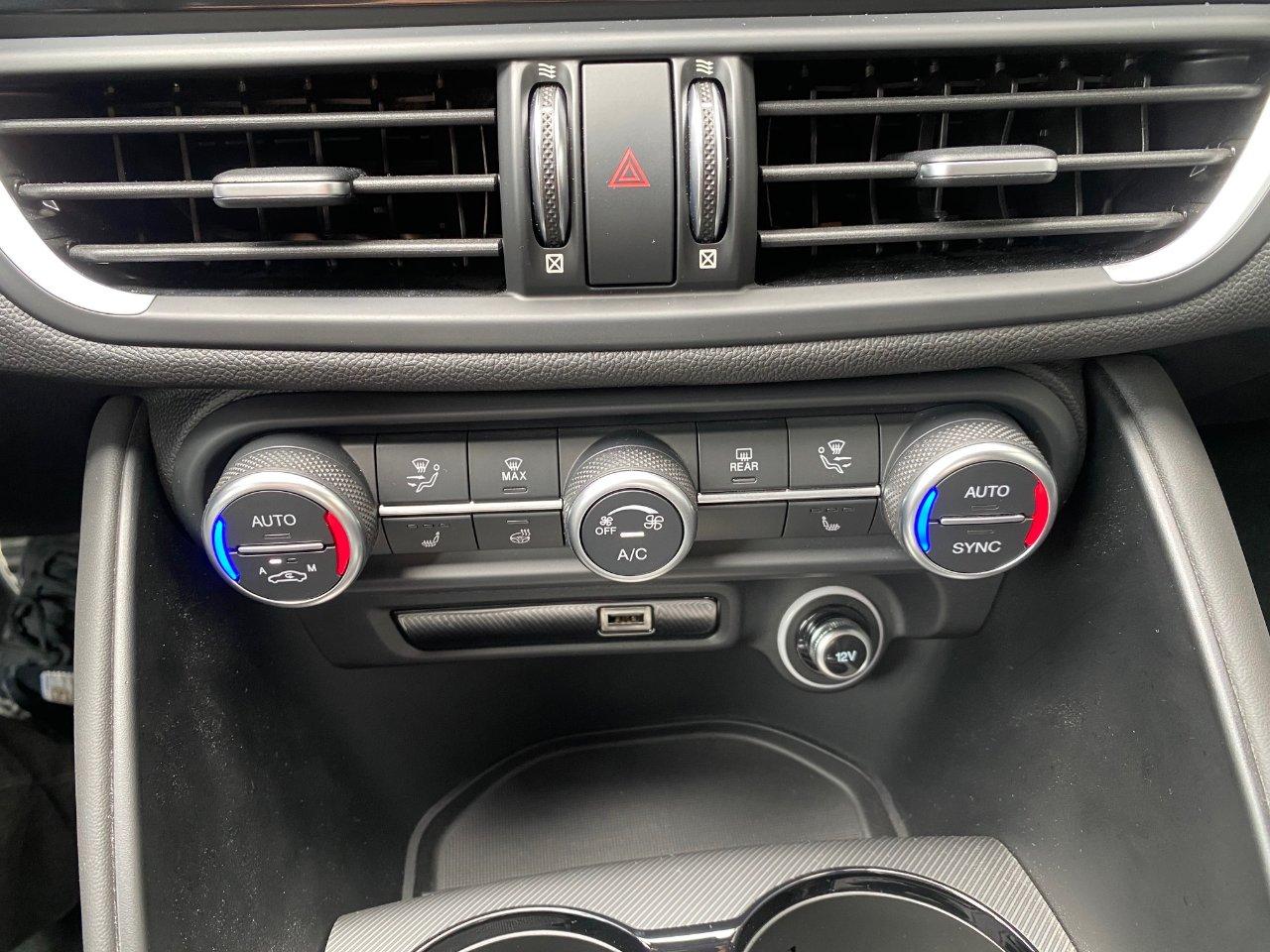 Alfa Romeo Giulia 2.2 t Competizione Q4 210cv auto Come Nuova!
