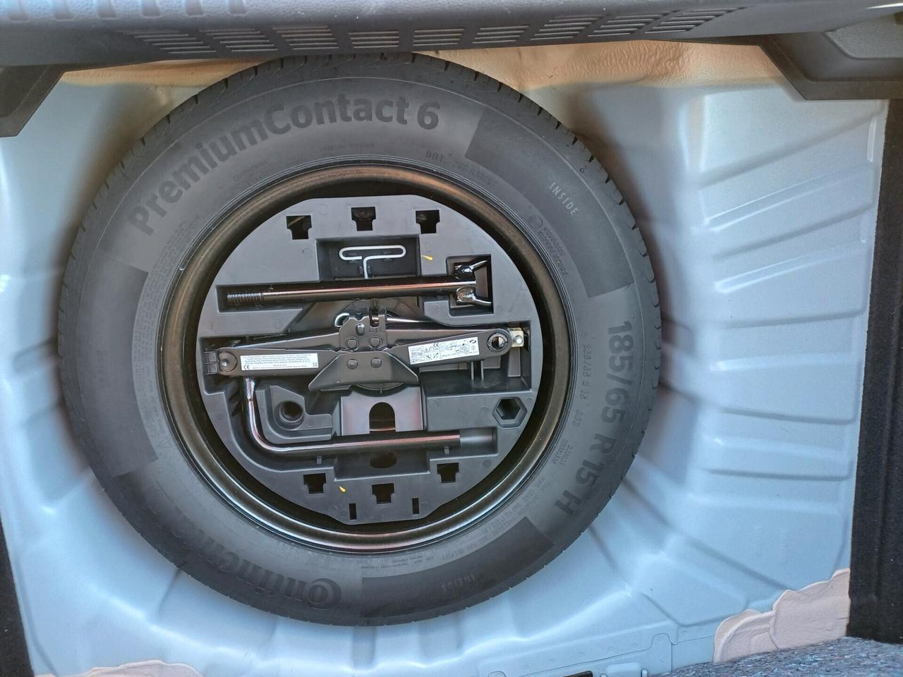 Renault Clio TCe 90 (ADATTA PER NEOPATENTATI)