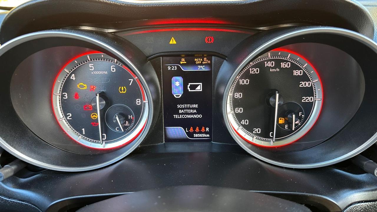 Suzuki Swift 1.2 Hybrid Top 2023 UNIPRO neop LEGGI TESTO