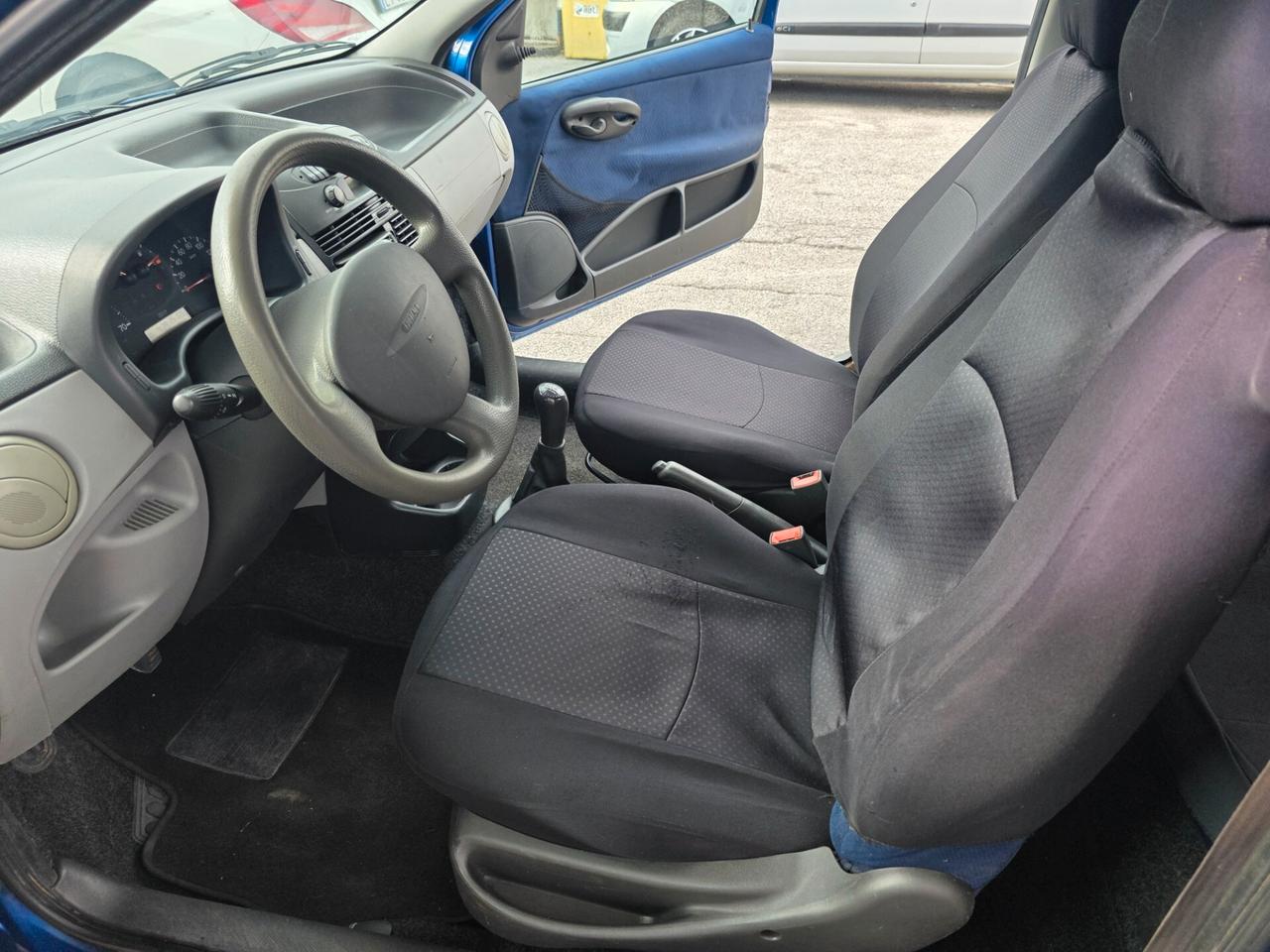 Fiat Punto 1.9 JTD 3 porte ELX con 251.000km Neopatentati ok