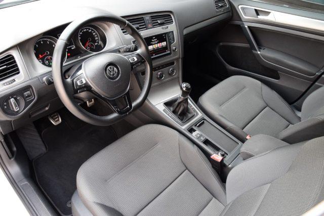 VOLKSWAGEN Golf 1.4 TGI 5p. Trendline BlueMotion (perfetta)