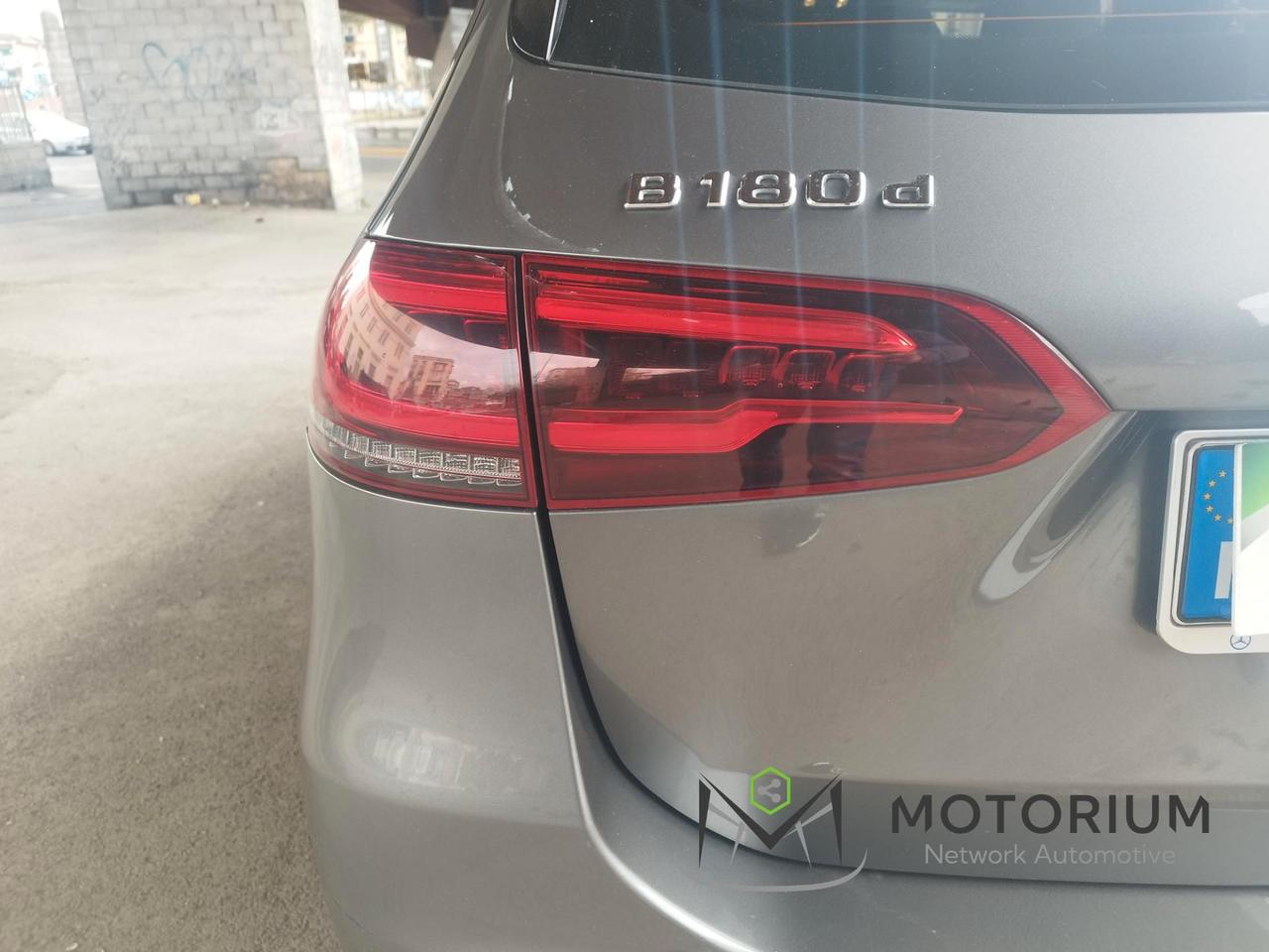 Mercedes CLASSE B 180D AUTOMATIC BUSINESS EXTRA