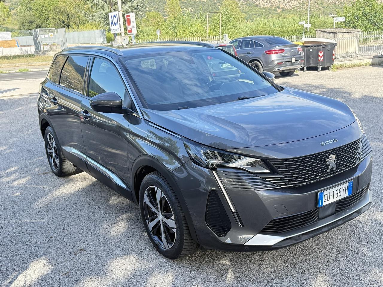 PEUGEOT 5008 1.5TDCI 4X4 GT LINE 7 POSTI