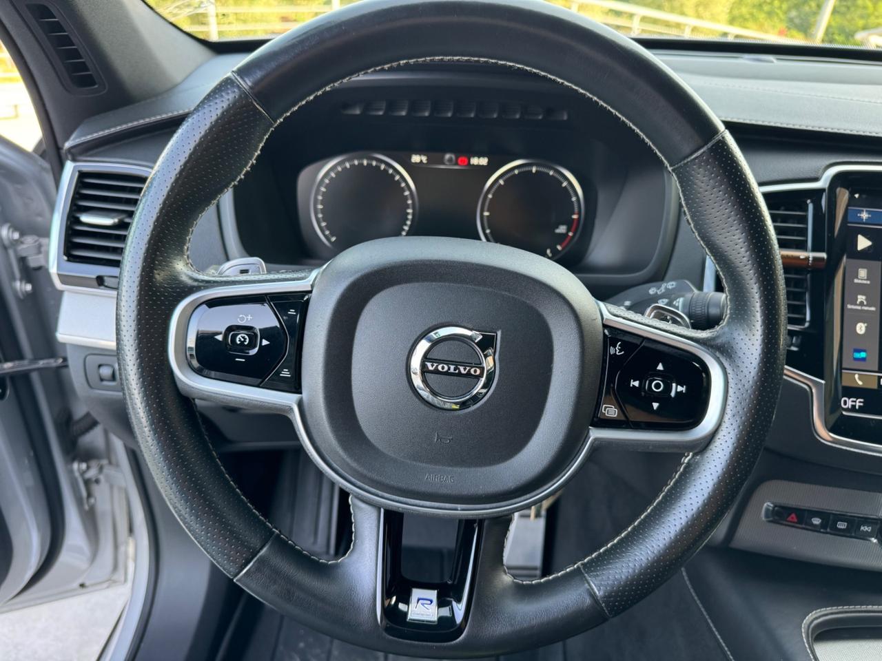 Volvo XC 90 XC90 D5 AWD Geartronic R-design
