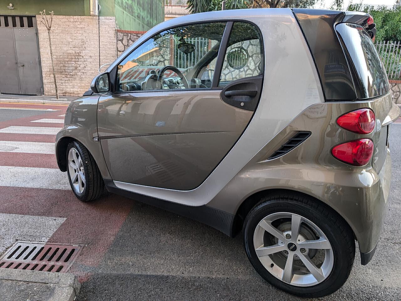 SMART FORTWO 1.0 BENZINA AUTOMATICA