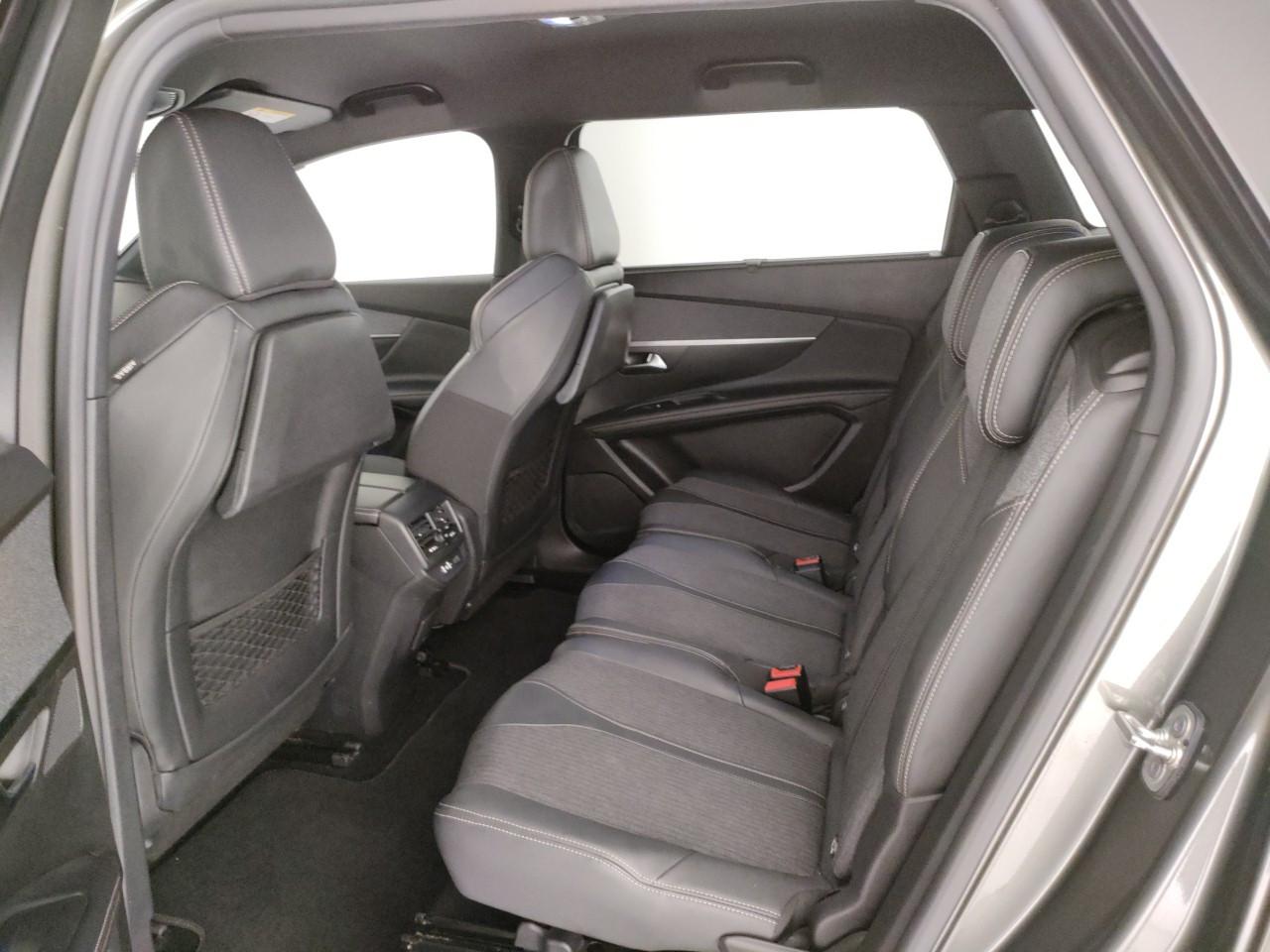 PEUGEOT 5008 1.5 bluehdi GT Line 130cv 7p.ti eat8