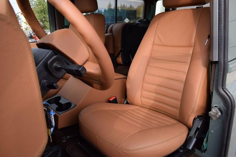 Land Rover Defender Defender 90 2.2 TD4 Station Wagon N1 AUOTOCARRO IVA ESPOSTA