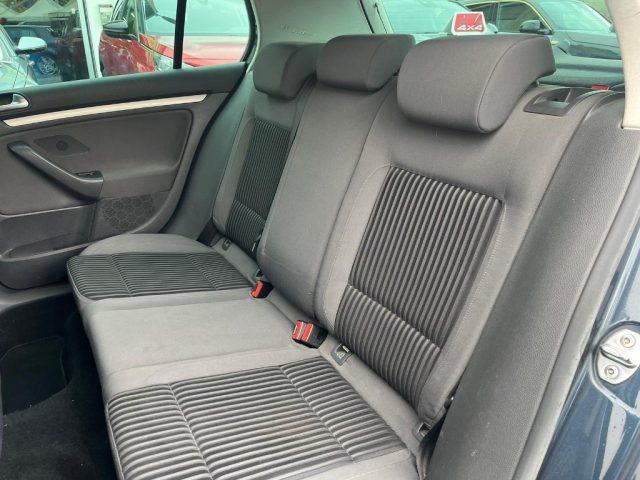 VOLKSWAGEN Golf 1.6 16V FSI 5p. SportLine