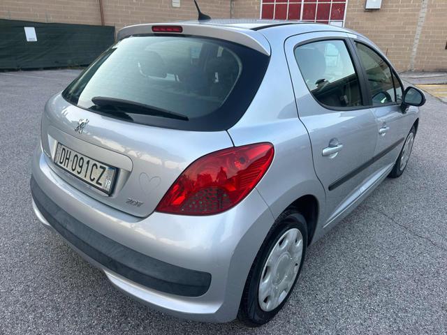 PEUGEOT 207 1.4 HDi 70CV 5p.senza nessun lavoro da fare