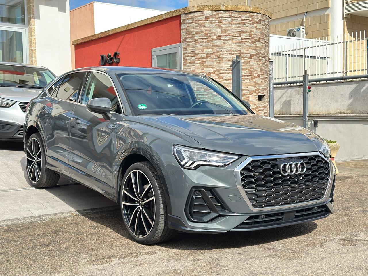 Audi Q3 35 TDI S tronic -2024 MATRIX/21"/APPLECAR PLAY