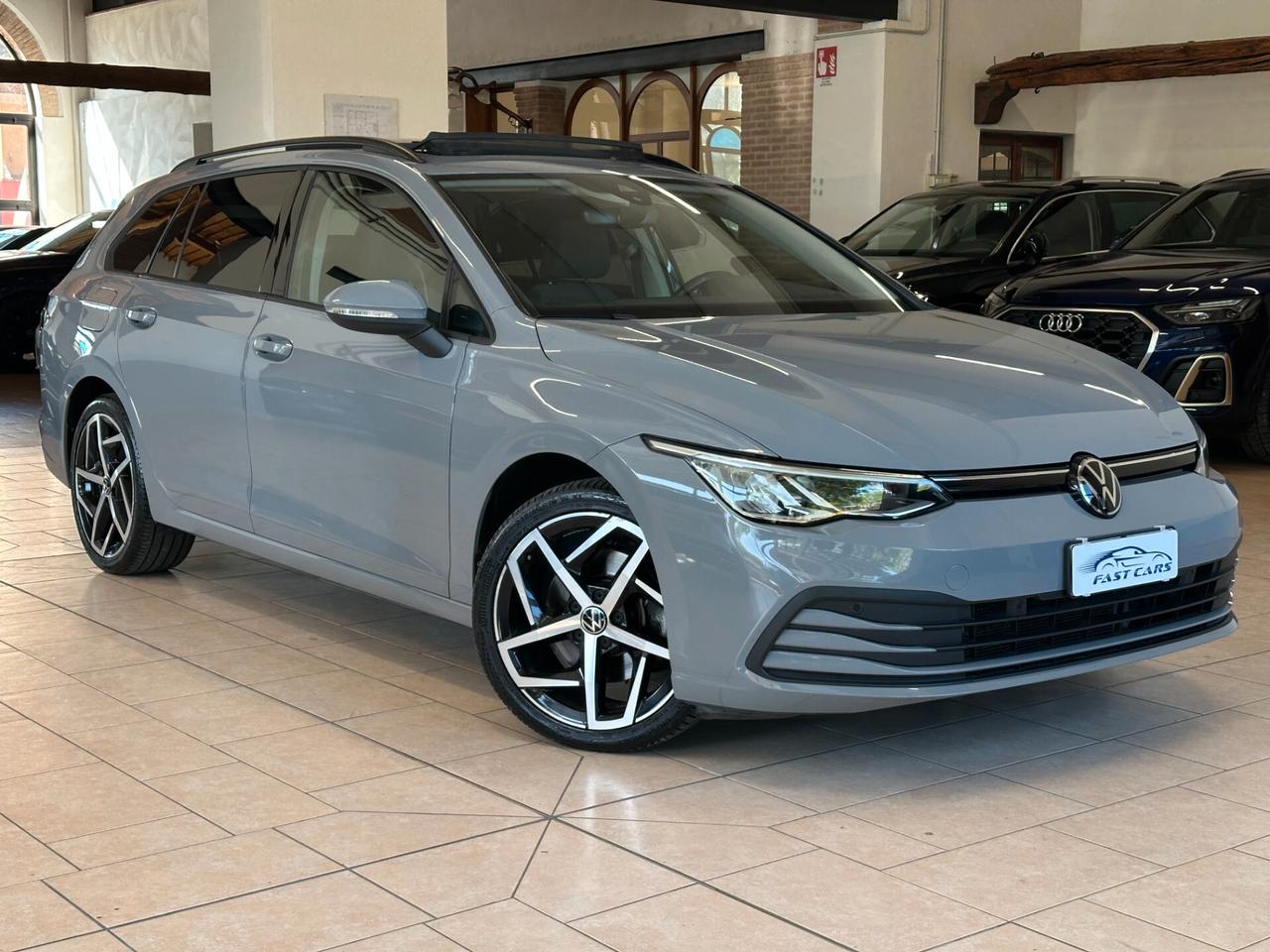 VOLKSWAGEN GOLF VARIANT 2.0 TDI LIFE 150CV DSG *GANCIO*CARPLAY*ACC*