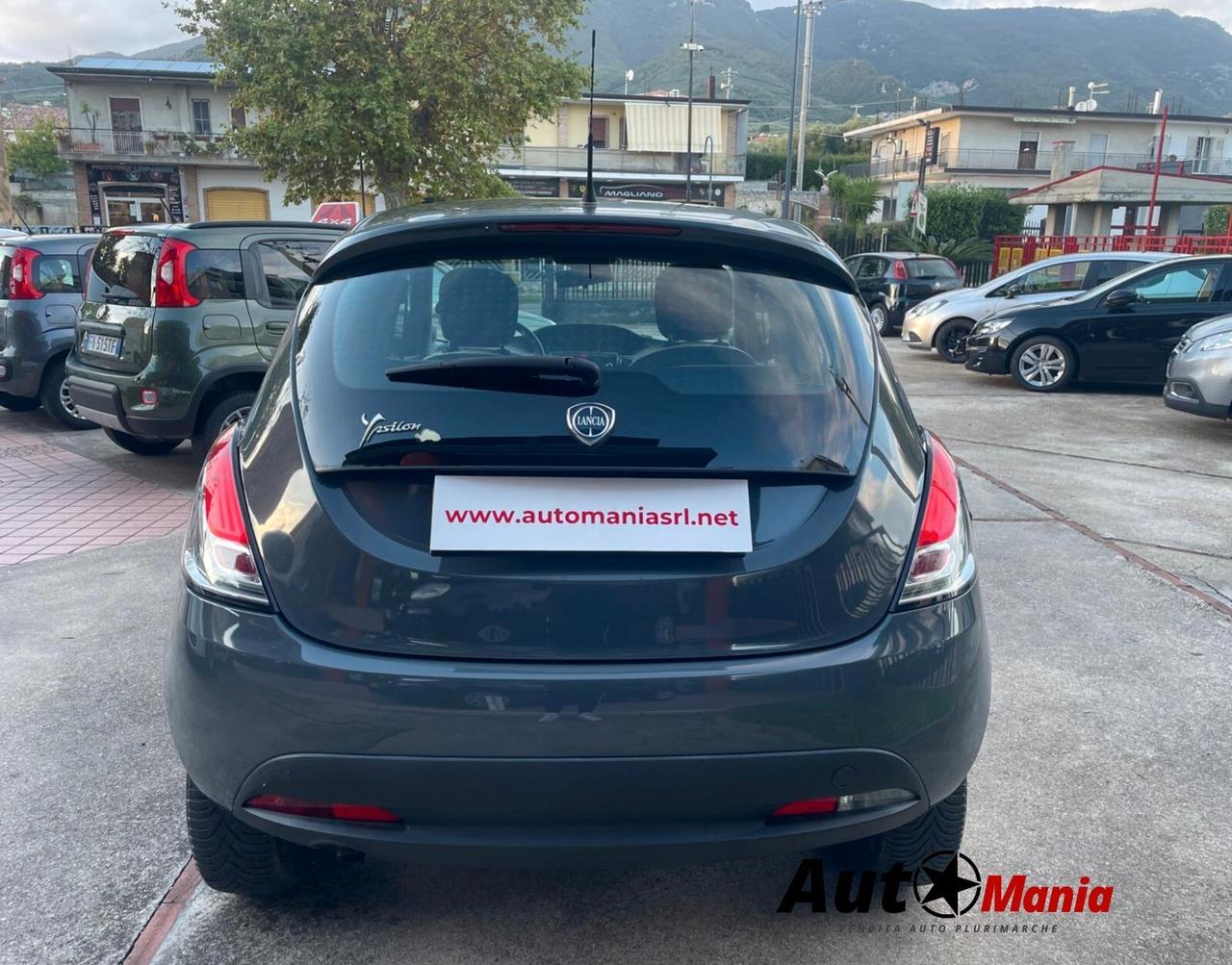 Lancia Ypsilon 0.9 TwinAir 80 CV 5 porte Metano Ecochic Elefantino