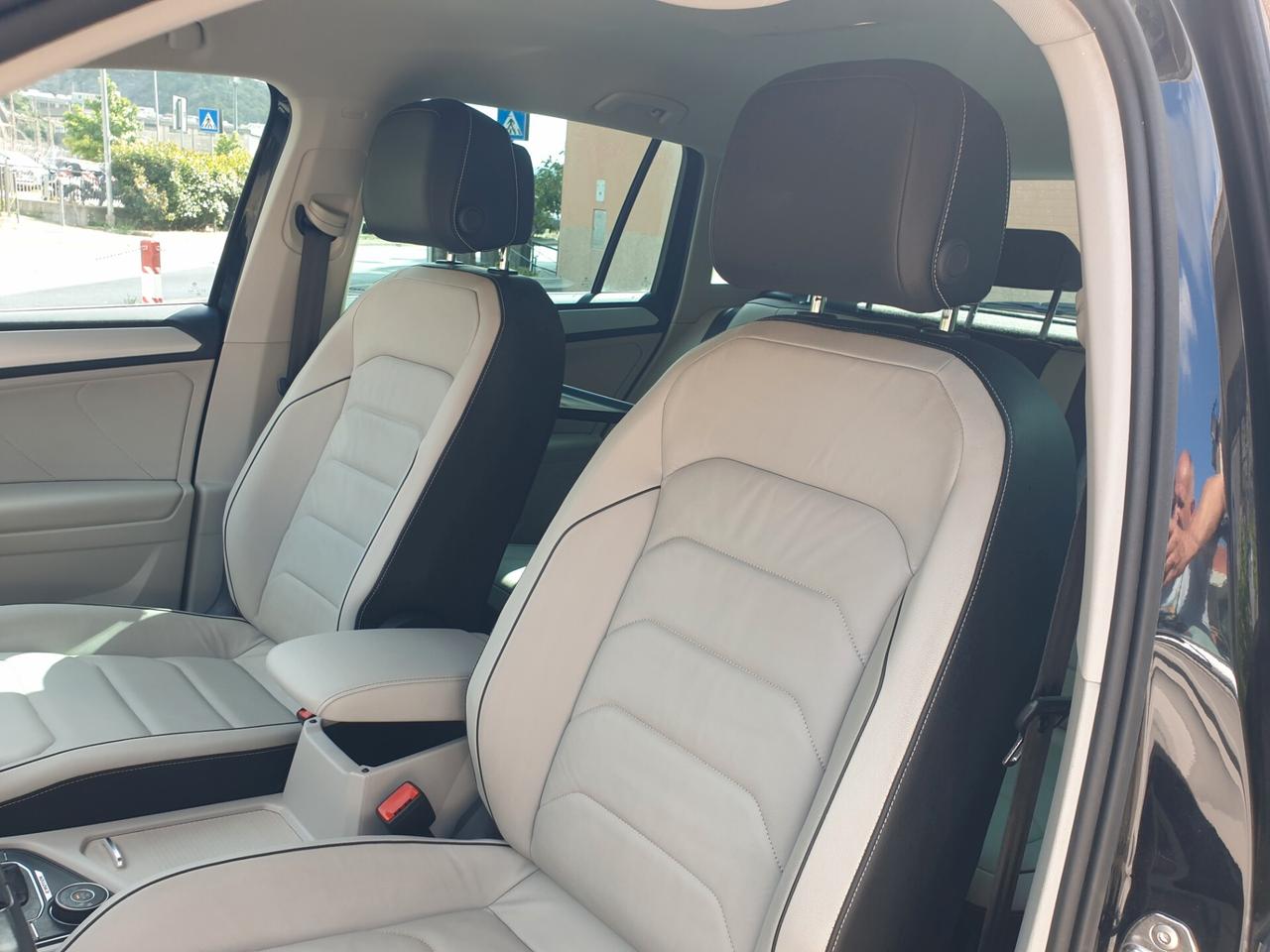 Volkswagen Tiguan II 2016 2.0 tdi Business 4motion 150cv dsg