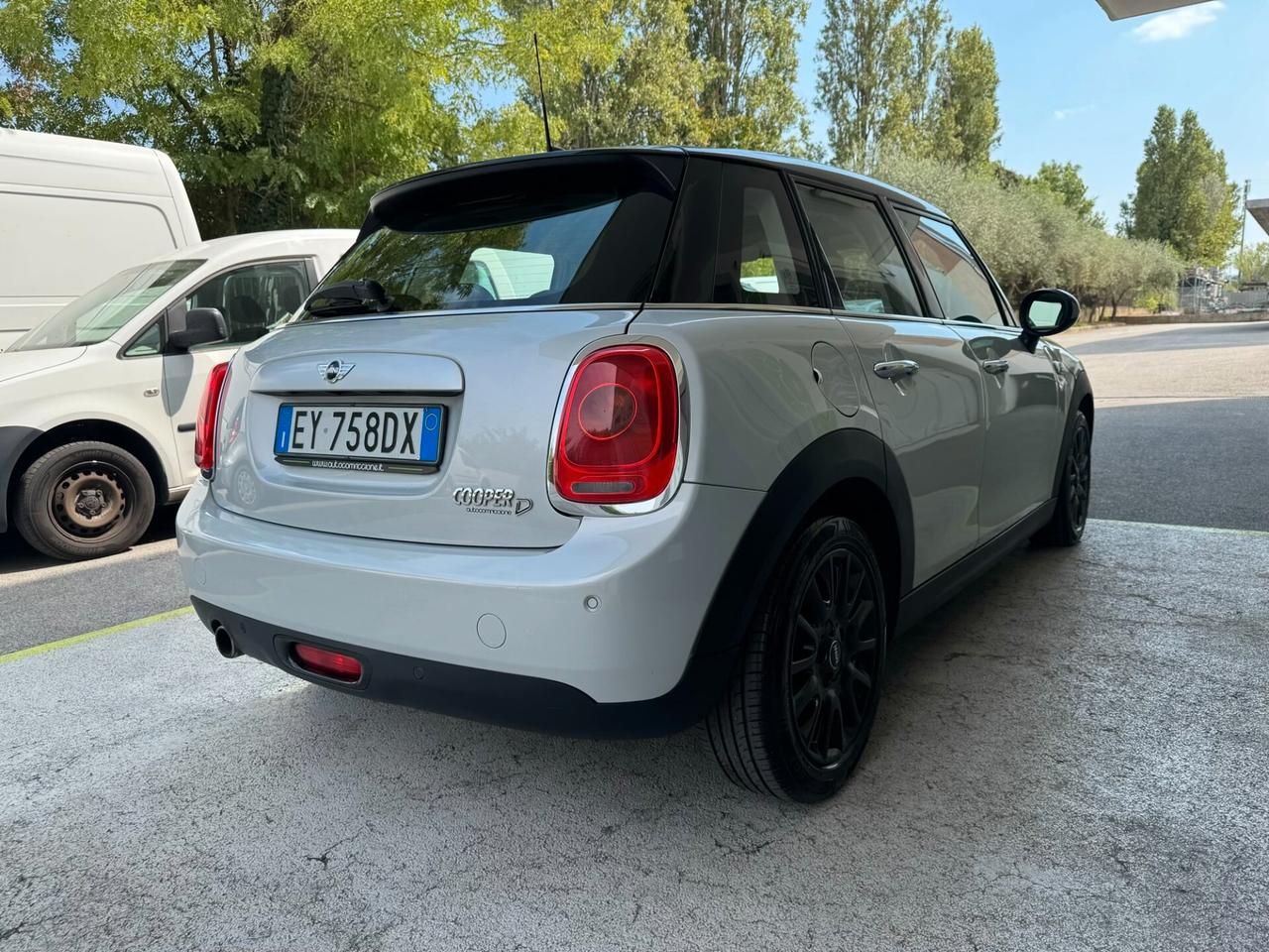 Mini CooperD 1.5 Business TURBO NUOVO-TETTO GAR24M