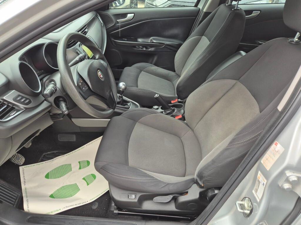 Alfa Romeo Giulietta 1.6 JTDm-2 NAVI LED