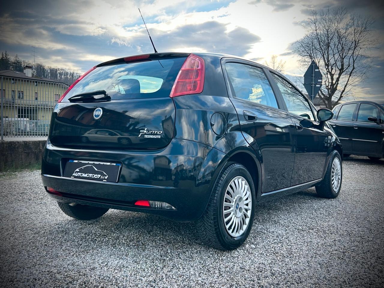 Fiat Grande Punto 1.2 5 porte-UNIPROPRIETARIO-NEOPATENTATI