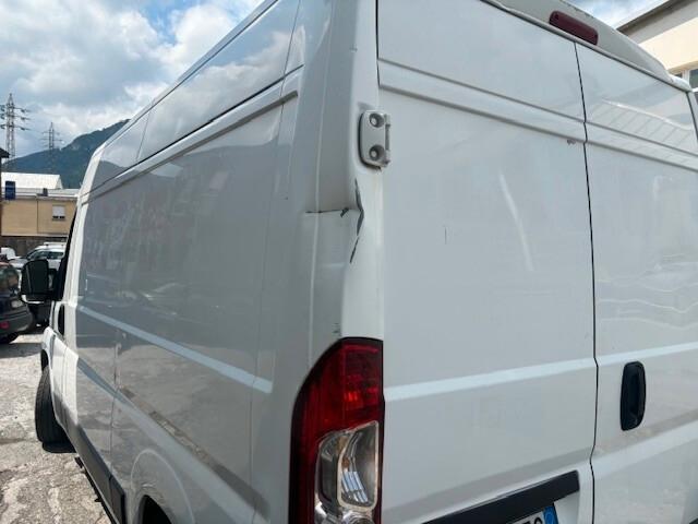 Peugeot Boxer 330 2.2 HDi/120CV PC-TN Furgone