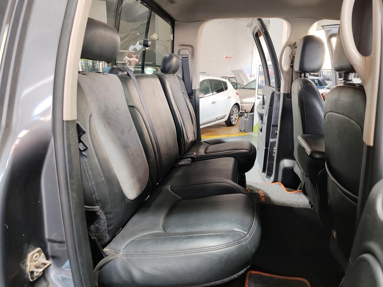 Dodge RAM 1500 Laramie